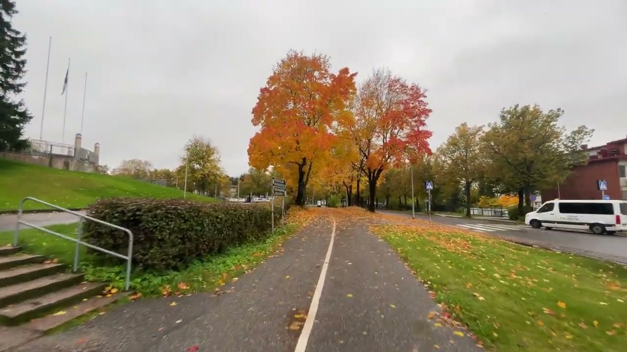 Mäntymäeltä Vähäheikkilään, syksyisissä maisemissa / Turku, Finland (4K)