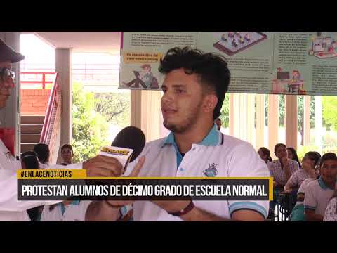 Protestan alumnos de la escuela normal