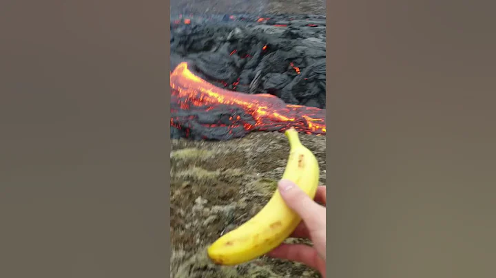 Banana thrown into Icelandic volcano lava at Reykjanes. WILL IT SURVIVE? - DayDayNews