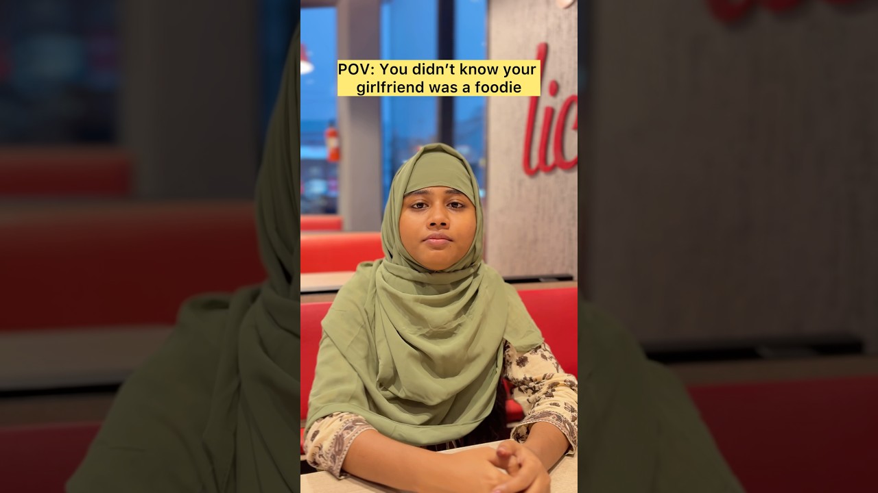 Tag your foodie girlfriend 😂🤣 #comedy #funny #trendingshorts #foodie #lover