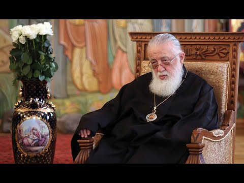 პატრიარქი ილია II იმის შესახებ თუ რატომ ავღნიშნავთ შობას 7 იანვარს