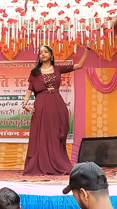 Aaja Nachle Title Song | Madhuri Dixit | Sunidhi Chauhan | Salim–Sulaiman, Piyush Mishra | Full Song