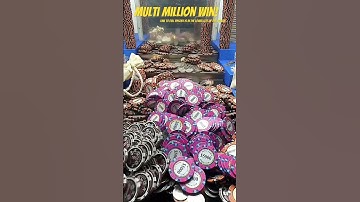 Fast pushing #coin #highroller #coinpusher #avcoinpusher #money #bestvideo #gold