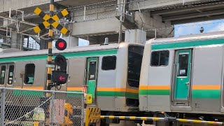 E231系1000番台.U-509編成+U-45編成が上野東京ライン.東海道線直通.普通.熱海行きとして小山〜間々田間を加速しながら通過するシーン‼️
