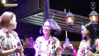 MIDUA CINTA - ADE ASTRID FEAT GERENGSENG TEAM - LIVE ANGKRINGAN TEH ITA