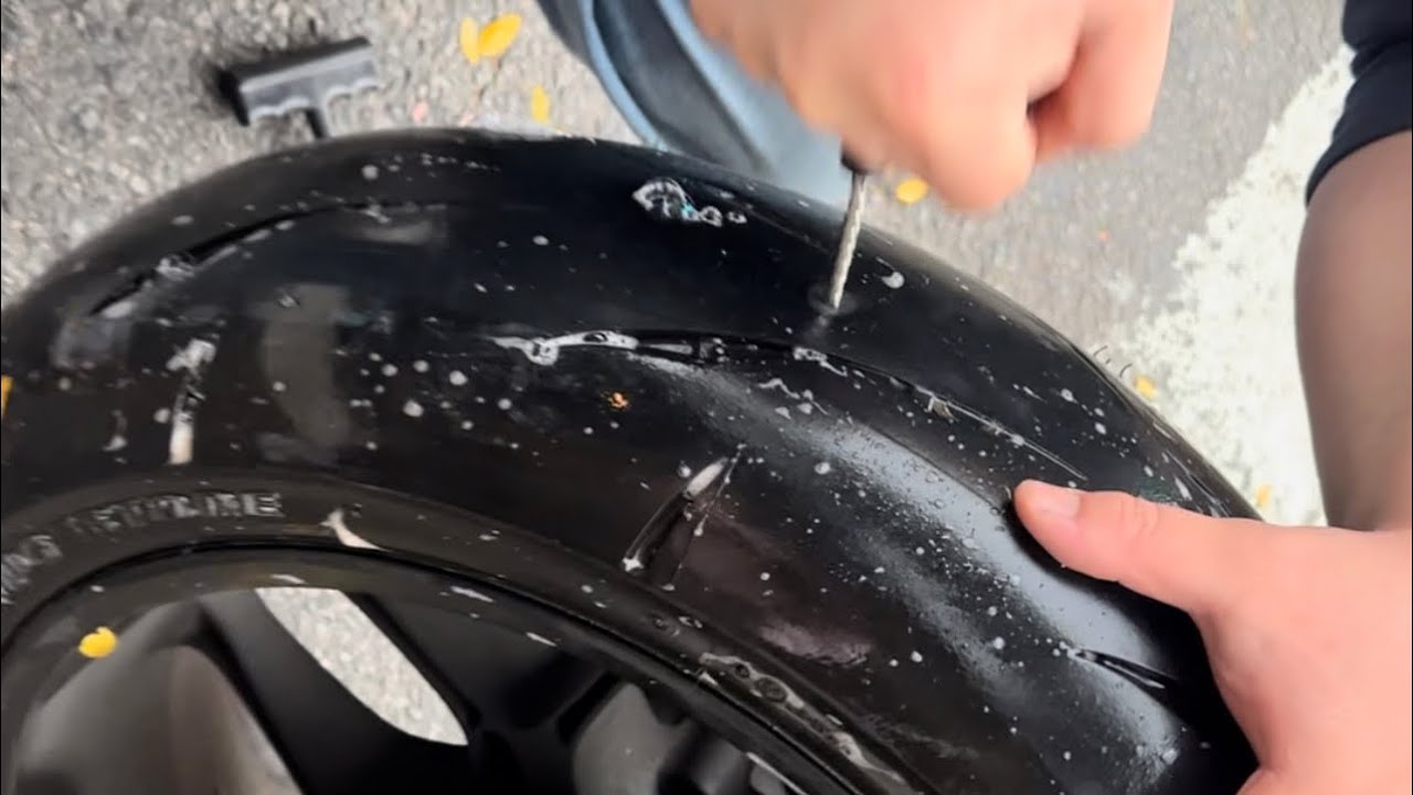 HOW TO PLUG A MOTORCYCLE TIRE ON A YAMAHA R1 FT BMW S1000 YouTube