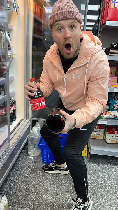 This Coke bottle scam is crazy π±