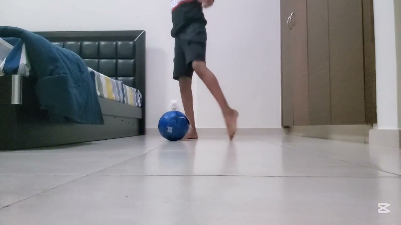 ⚽ Learn this crazy football skill and impress everyone!🔥