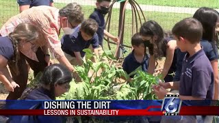 Students in Beeville get hands-on gardening experience to learn about sustainability