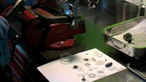 Common Rail Injector, strip & rebuild part 2.