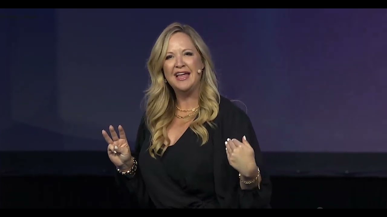 Danelle Delgado - Influencer