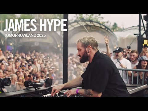 James Hype At Tomorrowland 2025 Alaia Gallo Lipstick