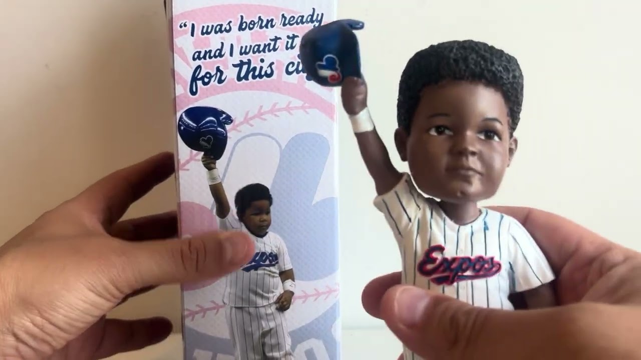 記念グッズ Toronto Blue Jays Vladdy Bobblehead Born Ready Vladdy Bobblehead, Toronto Blue Jays - YouTube