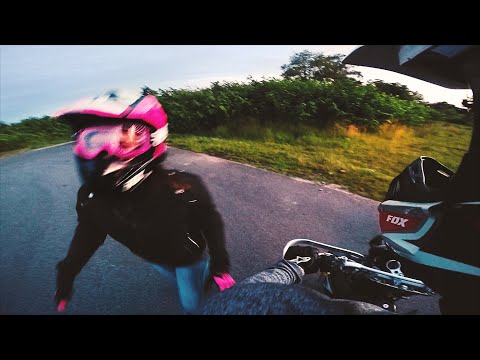 First wheelies with my girlfriend as passenger - Suzuki DRZ 400