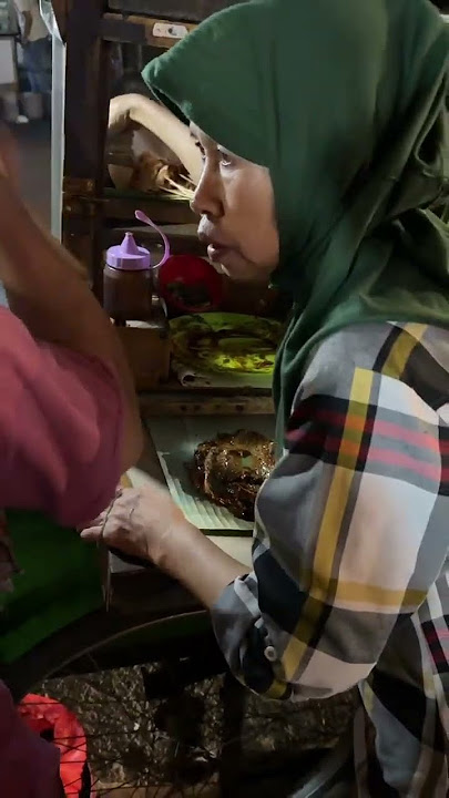 malam malam gini enak nyate yuk🤗#kulinerjakarta  #sate #satemadura #satekambing #lezat