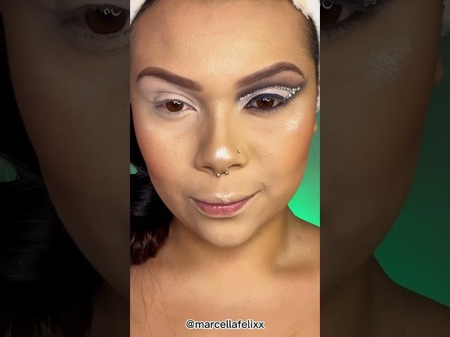 Maquiagem para arrasar / Olho preto com pedras😍😱 #makeup #maquiagem #makeuptutorial #make #viral