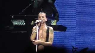 Depeche Mode - "Personal Jesus" (live in S-Petersburg)