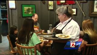 Cracker Barrel opens in Mount Airy
