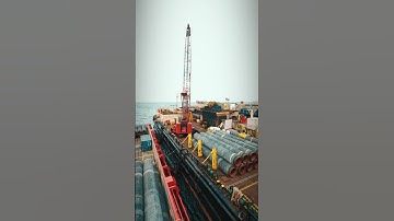 offloading pipes #ship #seaman #baltic #sea #story