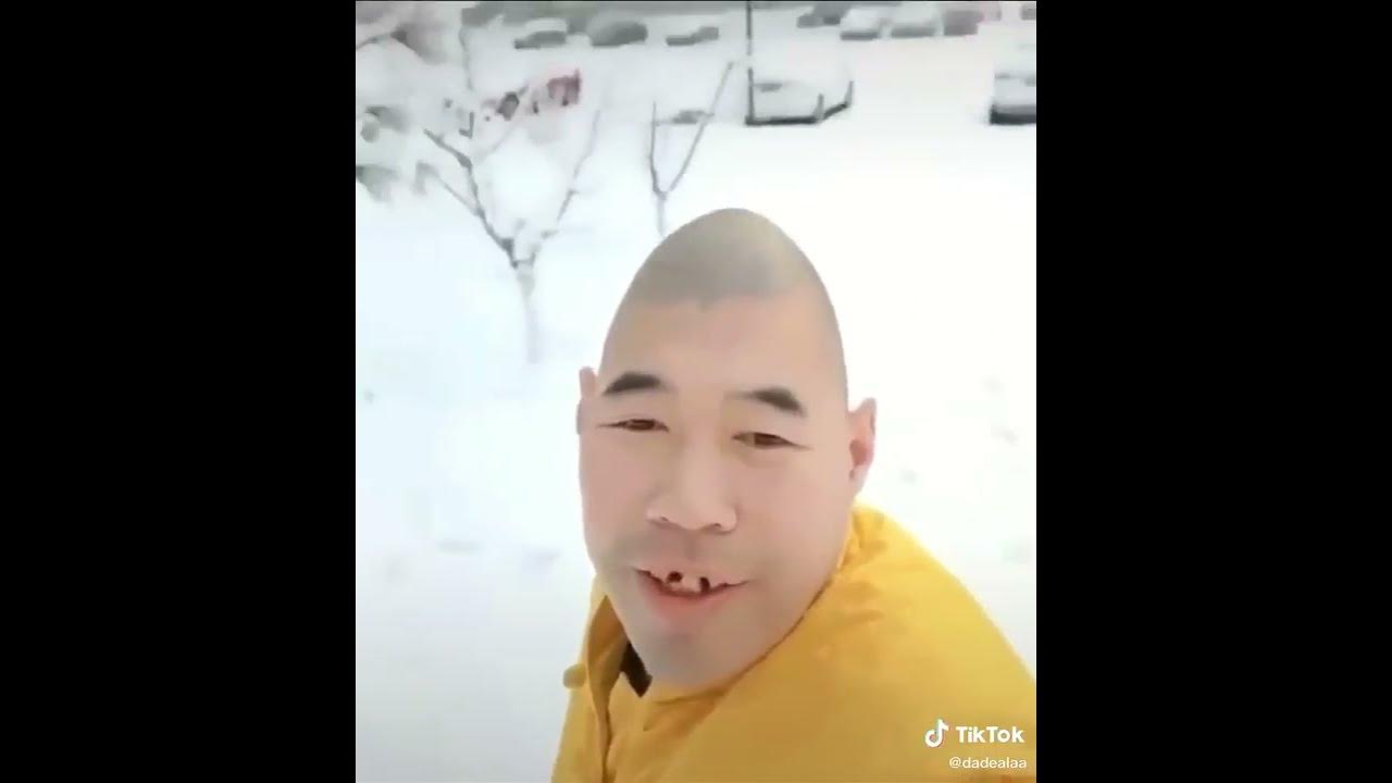 chinese egg head singing in the snow - YouTube