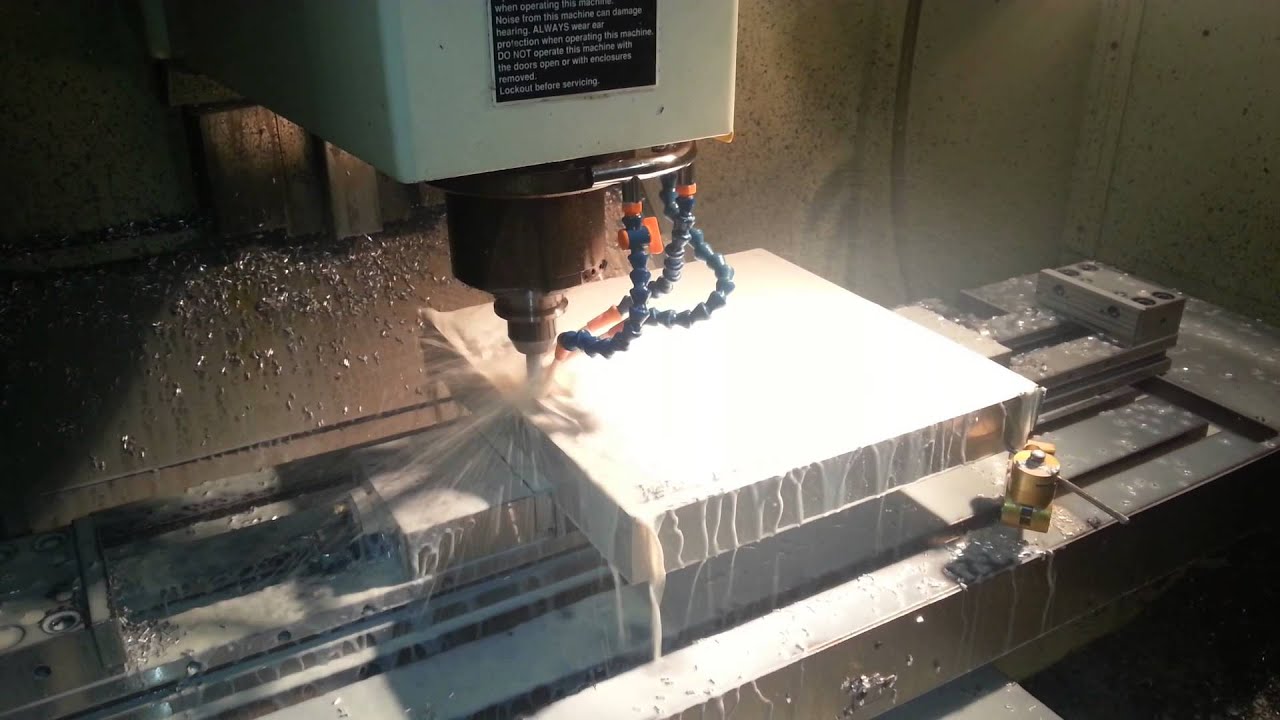 Pasplaat freeswerk voor Pethconi Racing