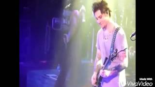 Synyster gates fail