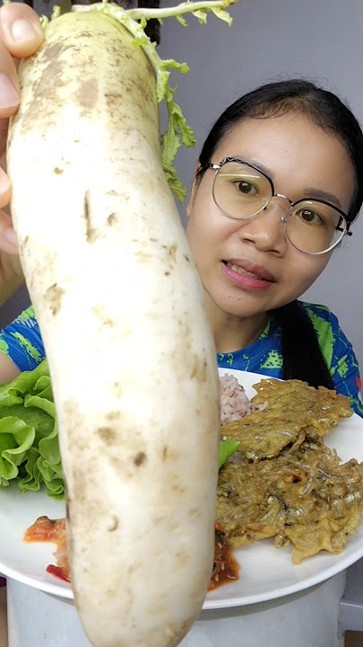 Cobain lalapan lobak mentah #mukbang #marikitacoba