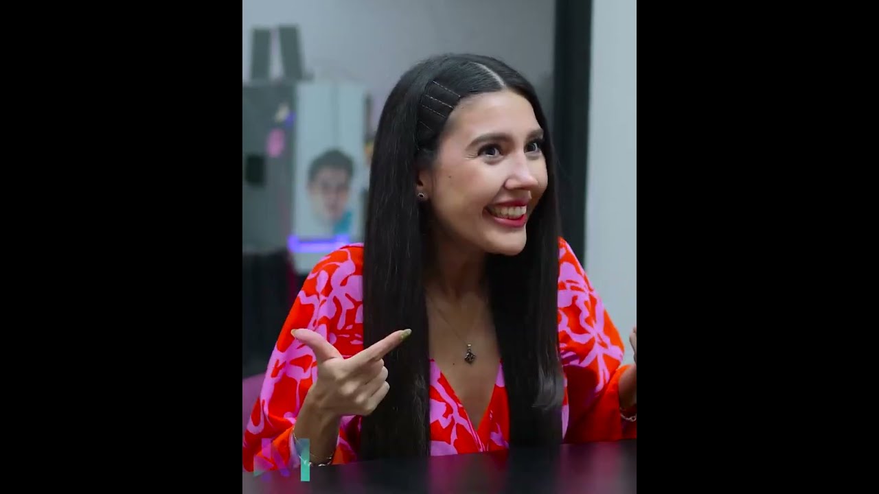 Tenía a su amante en la alberca mientras su esposa pasaba el peor momento.