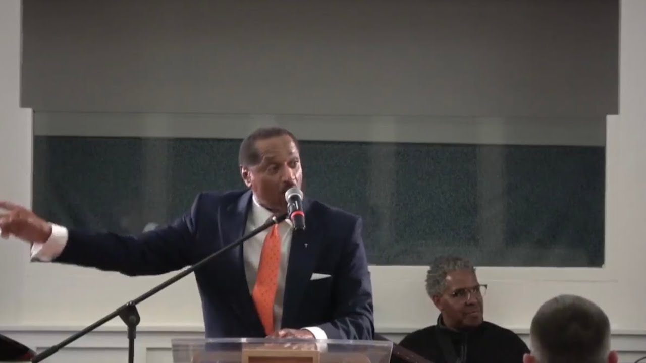 Преподобный доктор Теллис Чепмен — Простите за прерывание