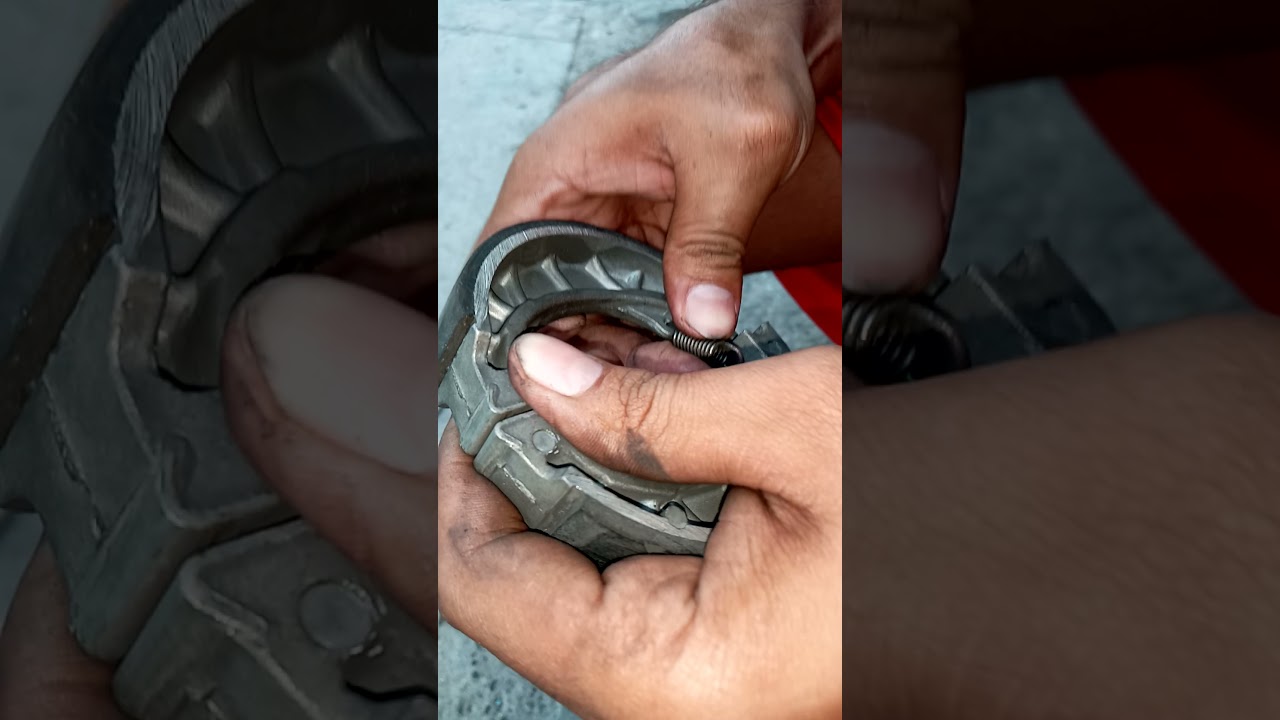 Porque cuando freno se me queda pegado el freno trasero de la ax 100