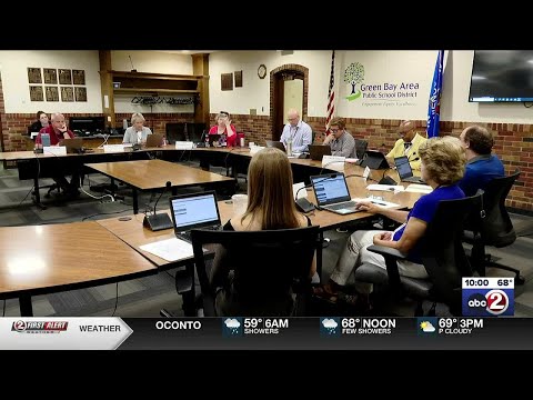 Green Bay school board votes to close Wequiock Elementary School