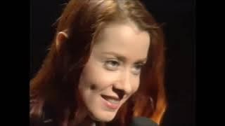 DNA featuring Suzanne Vega - Tom's Diner