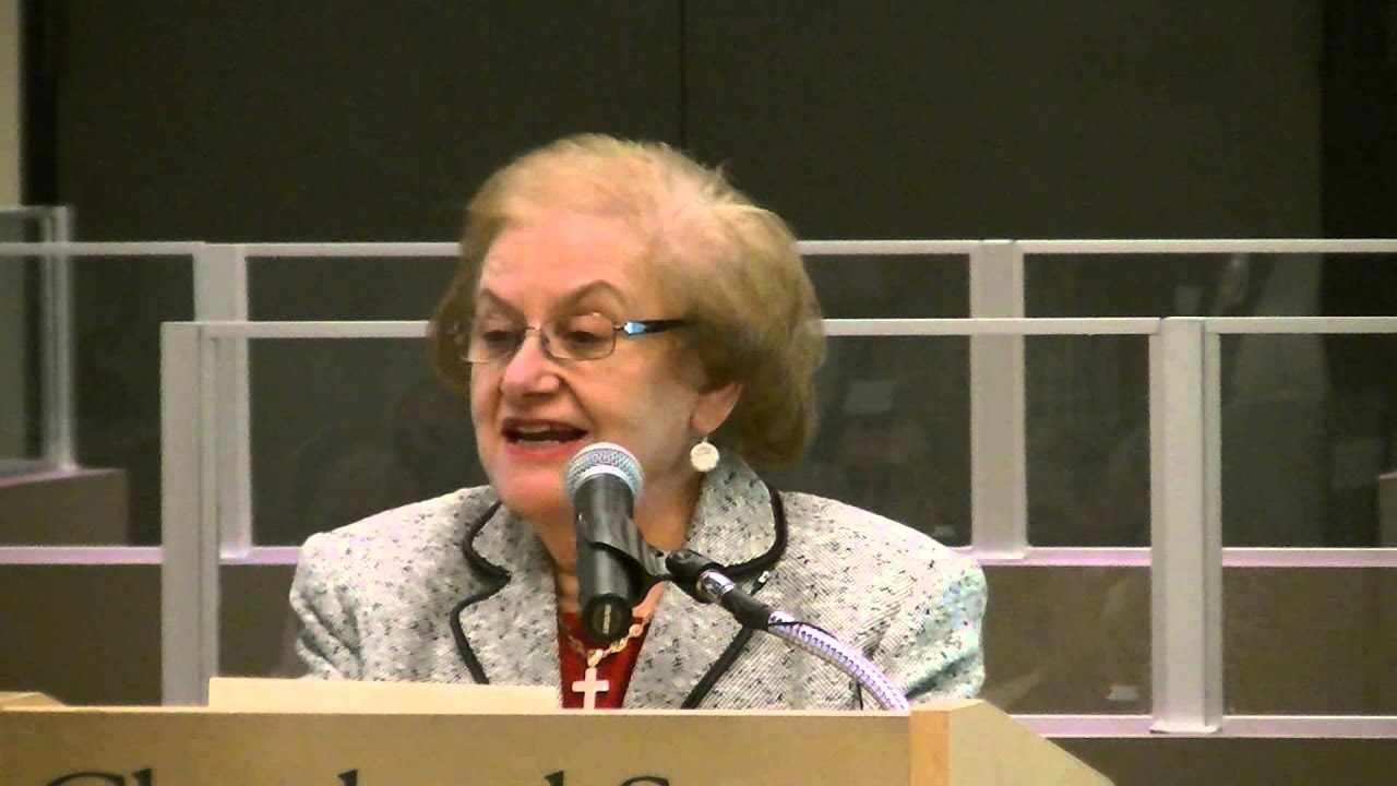 When Mary Rose Oakar first met Cleveland Mayor Ralph Perk - YouTube