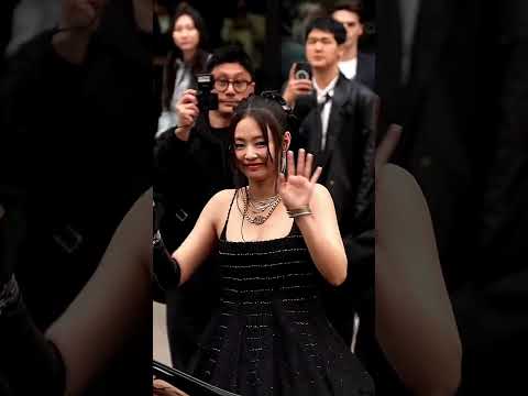 "Queen in BLACK👑🖤✨#blackpink #jennie #blackpinkedit"