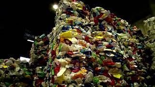 U.S. plastic recycling rate drops to close to 5%, report says