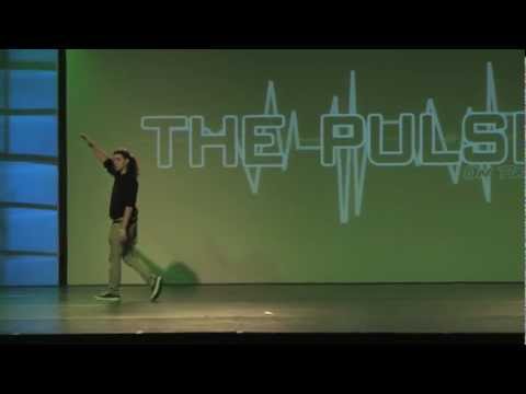 Ahmed Zakzouk @TeamPulseTV performs at The Pulse On Tour - Justin Bieber (Fall)