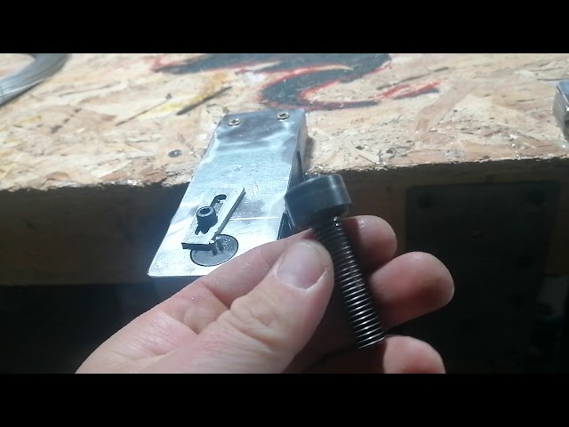 Homemade wire bender/forming tool for snap fishing lead/cheburashka 