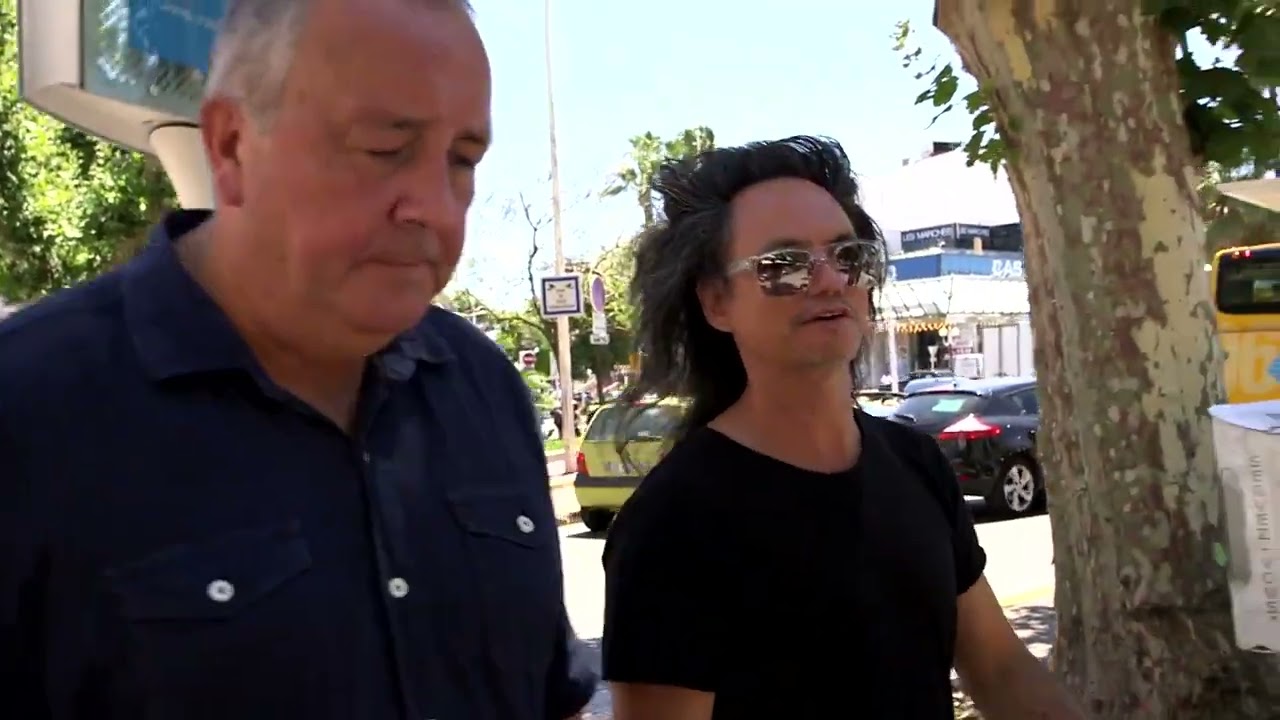 Shingerview: Mark Tutssel