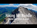 Randonne sur le mont rundle emblmatique dans le parc national banff crazy ridgewalk