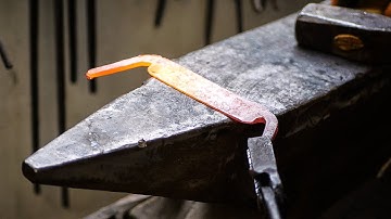 Forging a Drawknife – How I craft a Razor-Edge Tool