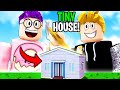 Building The SMALLEST HOUSE EVER In Roblox Bloxburg! (LANKYBOX TINY HOUSE BUILD CHALLENGE!)