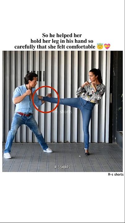 He is truly a Gentleman 😇💝... #shraddhakapoor #tigershroff #trendingshorts #viralvideo #shorts