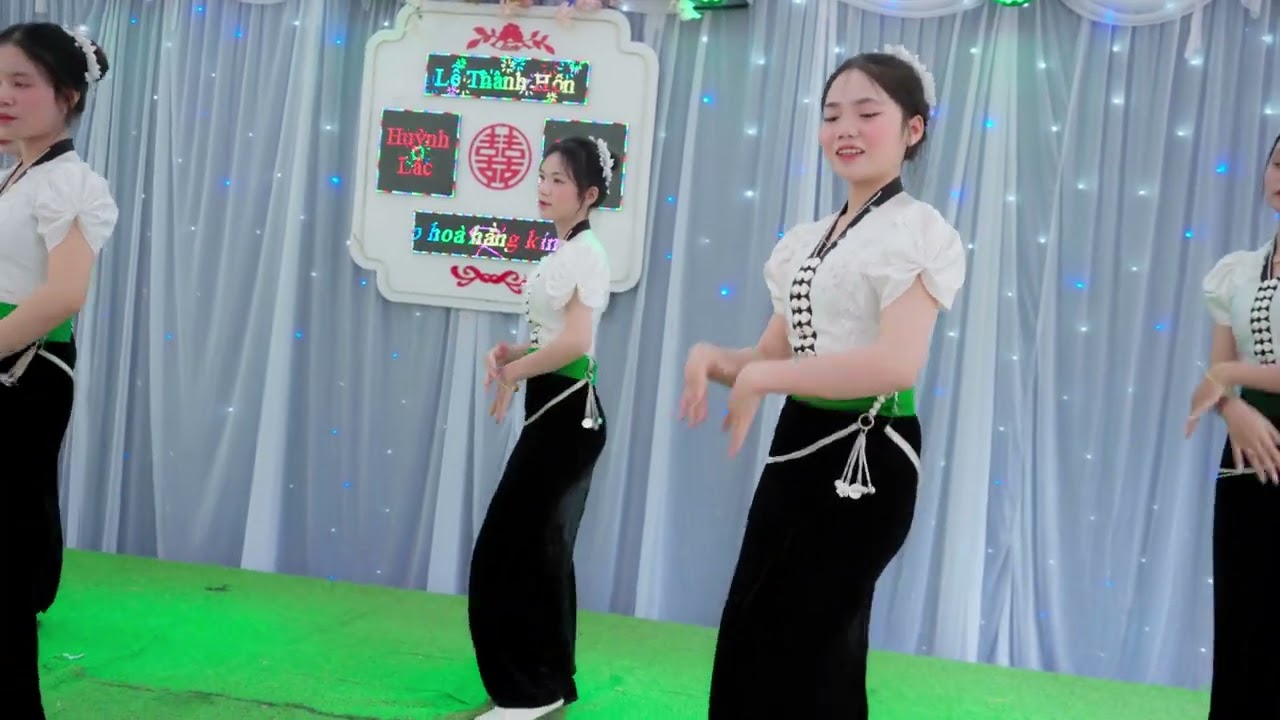 Múa let's talk about a man remix Do Nhóm Múa Tây Bắc Cực Xinh Thể Hiện