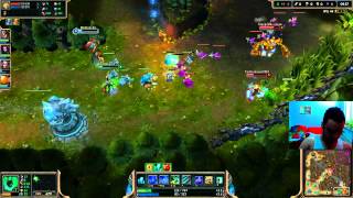 Thresh saving Vayne