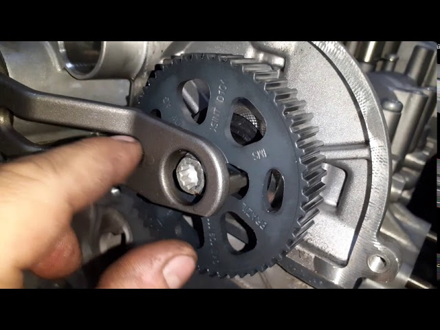EN] Watch and Work Tutorial: timing belt replacement – VW Golf 7 1,4l 103  KW (1/2) 
