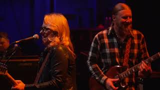 Tedeschi Trucks Band - 