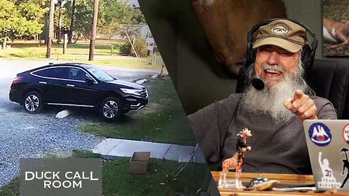 Uncle Si’s Favorite Duck Commander Employee Runs Her Car INTO Korie’s Office | Duck Call Room #273
