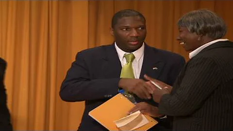 CNN covers Senate Nominee Alvin Greene's Campaign ...