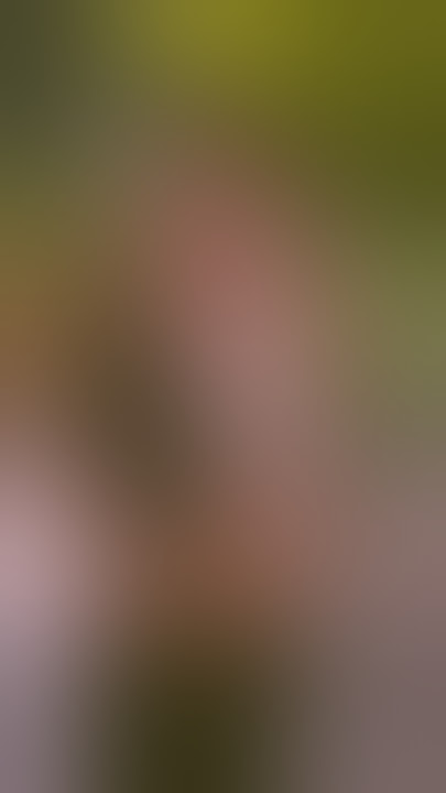 JALAN JALAN GA PAKE BRA