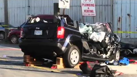 2 killed, 3 hurt when Jeep hits tractor-trailer